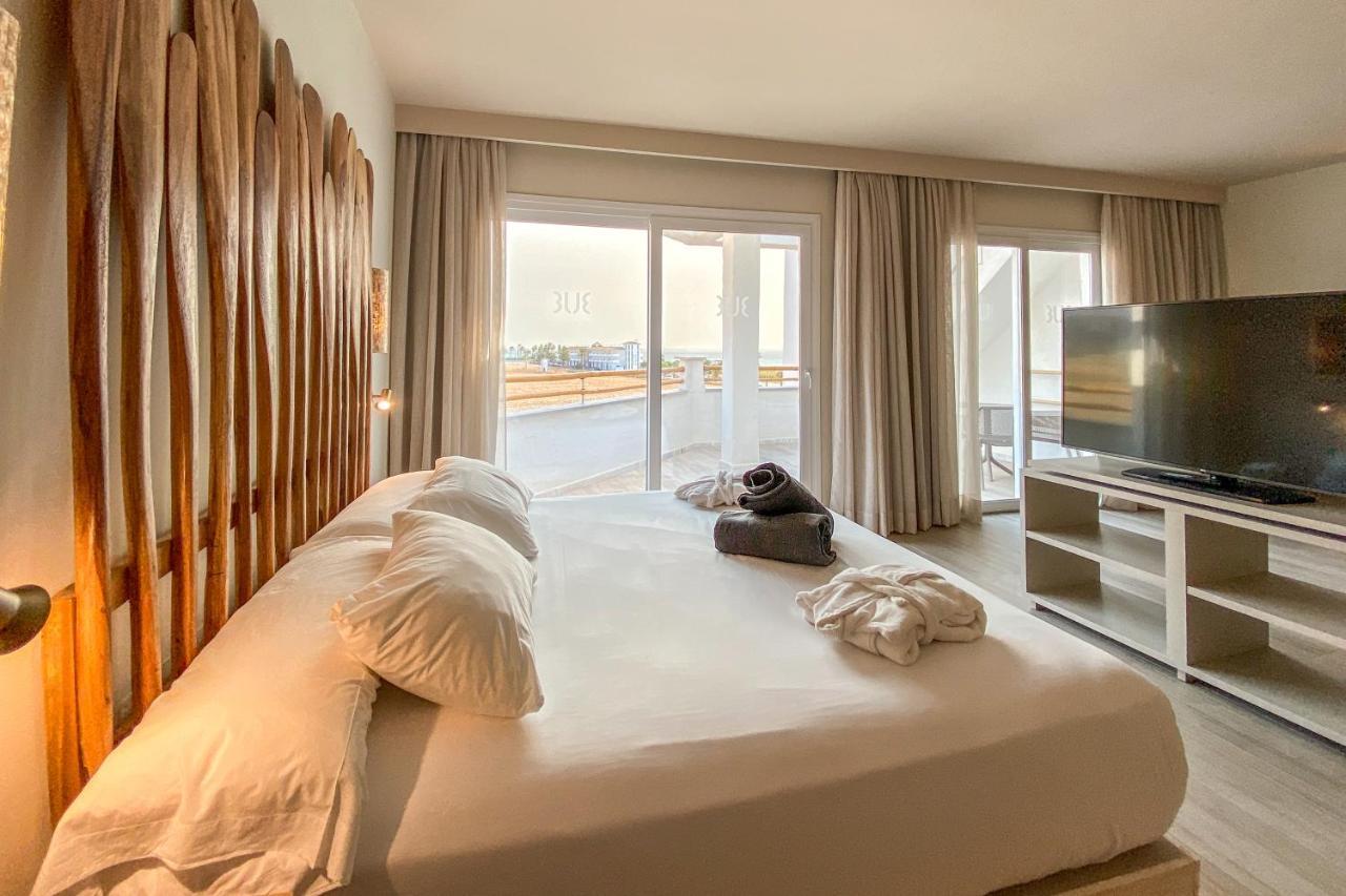 Zahara Beach & Spa By Qhotels - Adults Recommended Zahara de los Atunes Exteriör bild A room at the hotel