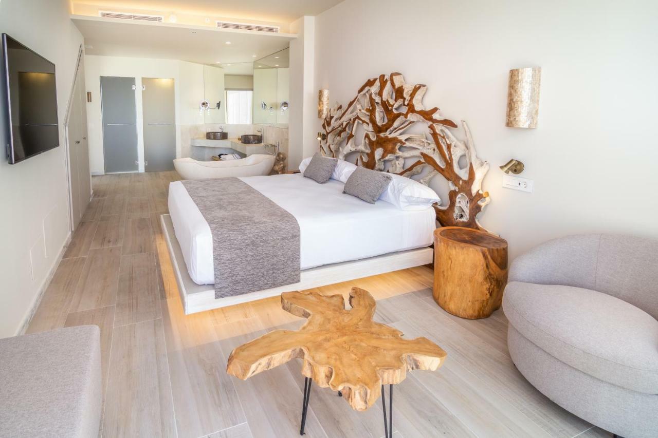 Zahara Beach & Spa By Qhotels - Adults Recommended Zahara de los Atunes Exteriör bild Deluxe room